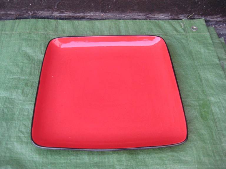 2 Serving Dishes/Plates: Red Ceramic Dish £3.00; White Porcelain Dish £2.00