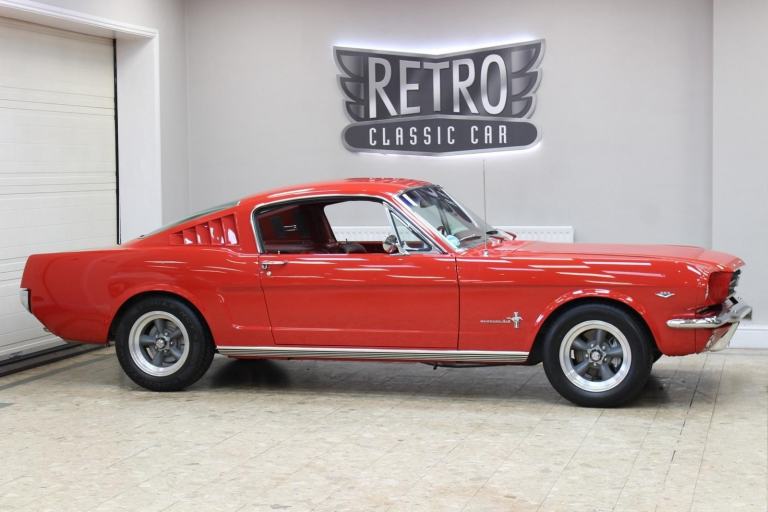 1965 Ford Mustang Fastback 289 V8 5 Speed Manual - Fully Restored 