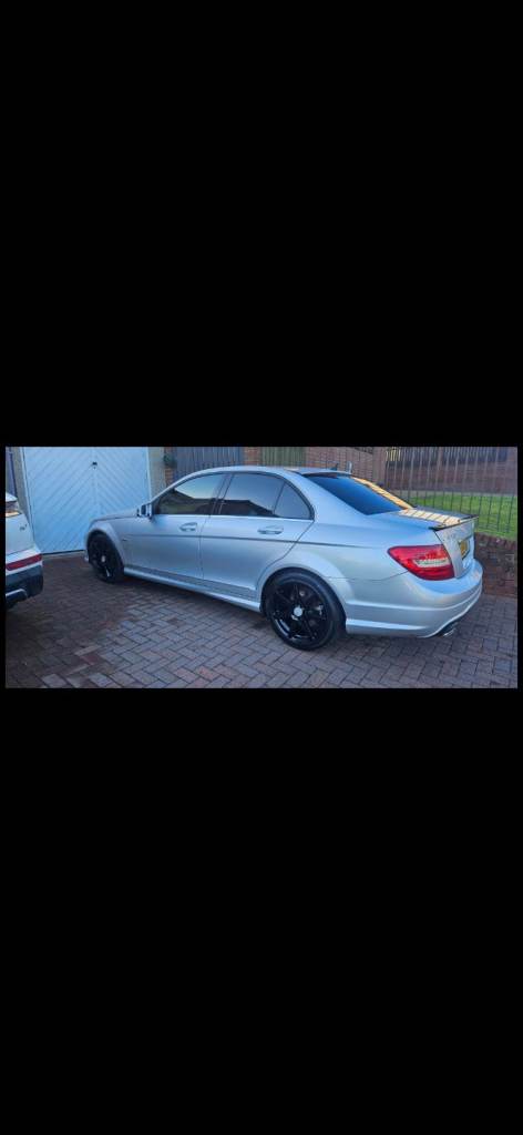 Mercedes-Benz, C CLASS, Saloon, 2011, Manual, 2143 (cc), 4 doors