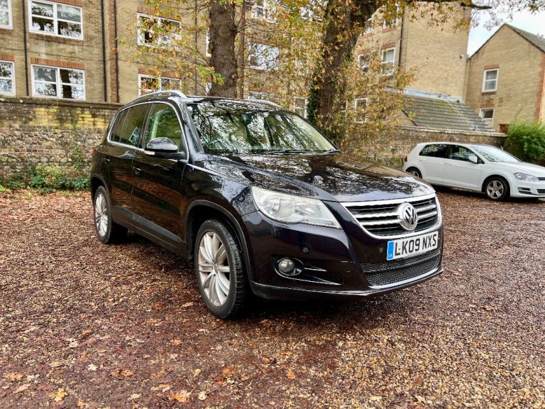 Volkswagen, TIGUAN, Estate, 2009, Manual, 1968 (cc), 5 doors