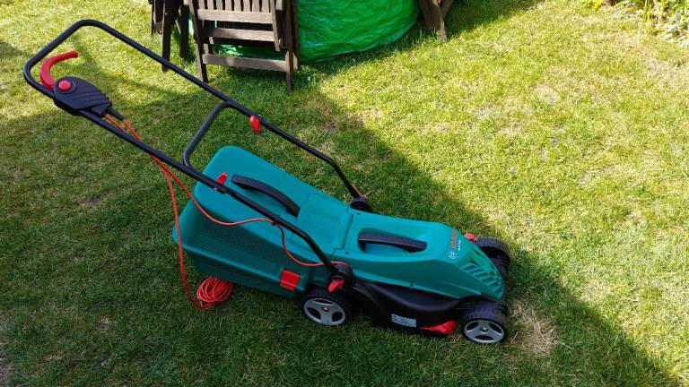 Bosch Rotak 34R Lawn mower