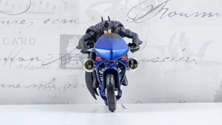 Vintage Corgi Batman Batcycle 1:16 Scale Die-Cast Motorcycle With Figure 2000