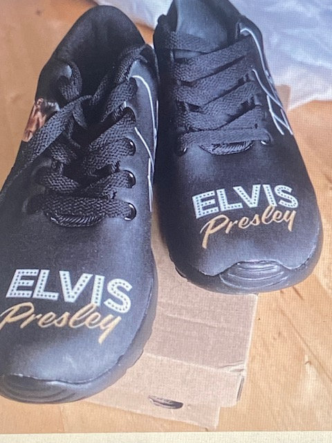 SUPER RARE: Elvis Ladies Trainers/Sneakers from USA **NEW NEVER WORN**