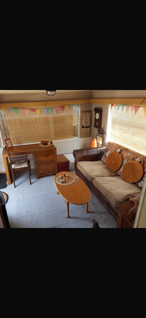 Mobile static caravan to rent all bills included 900