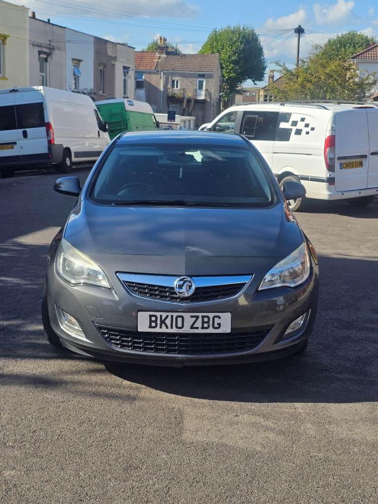Vauxhall, ASTRA, Hatchback, 2010, Manual, 1598 (cc), 5 doors