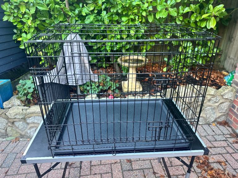 Small dog crate 