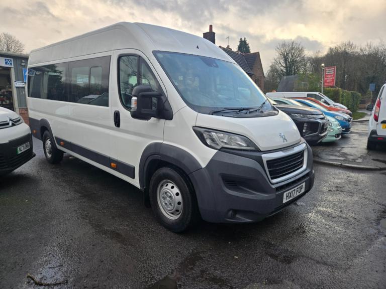 2017 Peugeot Boxer 2.0 BlueHDi H2 minibus 130ps NA Diesel Manual