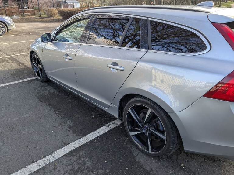 Volvo, V60, Estate, 2011, Manual, 2400 (cc), 5 doors