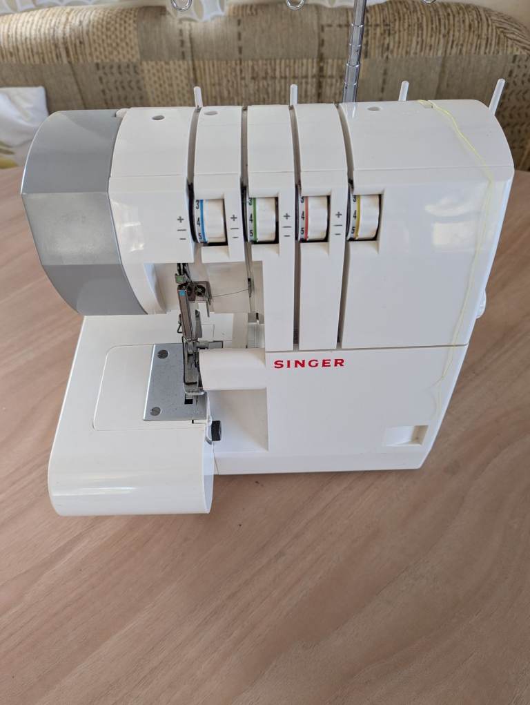 Singer Overlocker Model 14SH754 – Untested Spares/Repairs