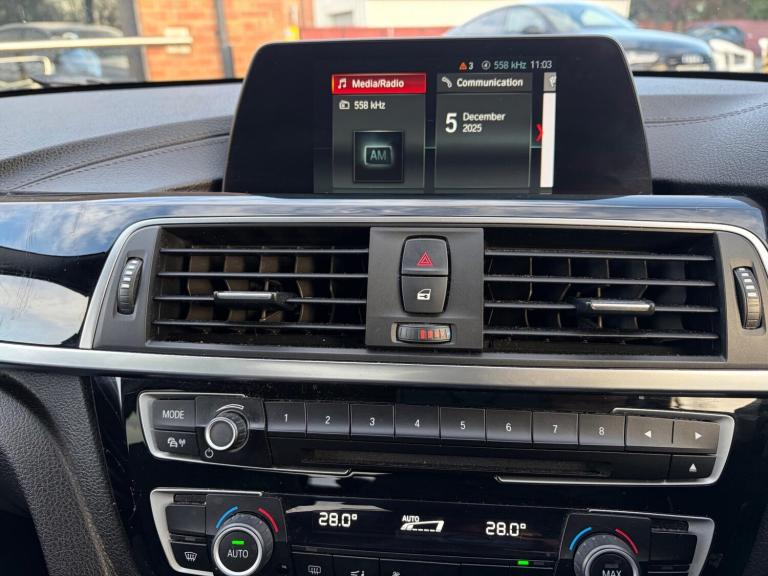 2018 BMW 3 Series 320i Sport 4dr SALOON PETROL Manual