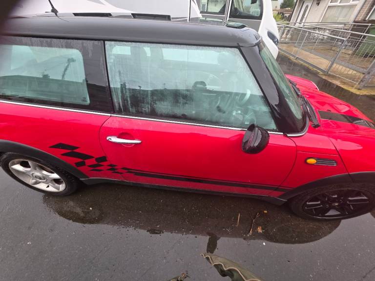 Mini, HATCHBACK, Hatchback, 2002, Semi-Auto, 1598 (cc), 3 doors