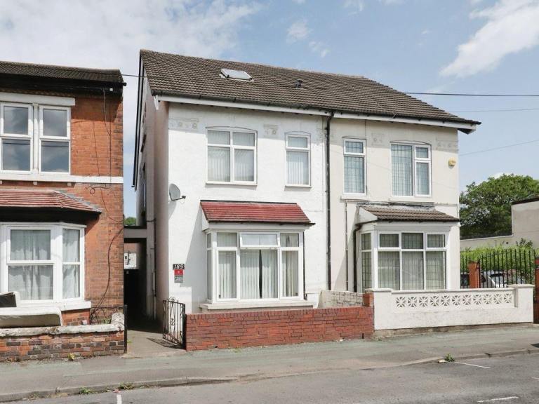 6 bed furnished property for rent Wolverhampton 