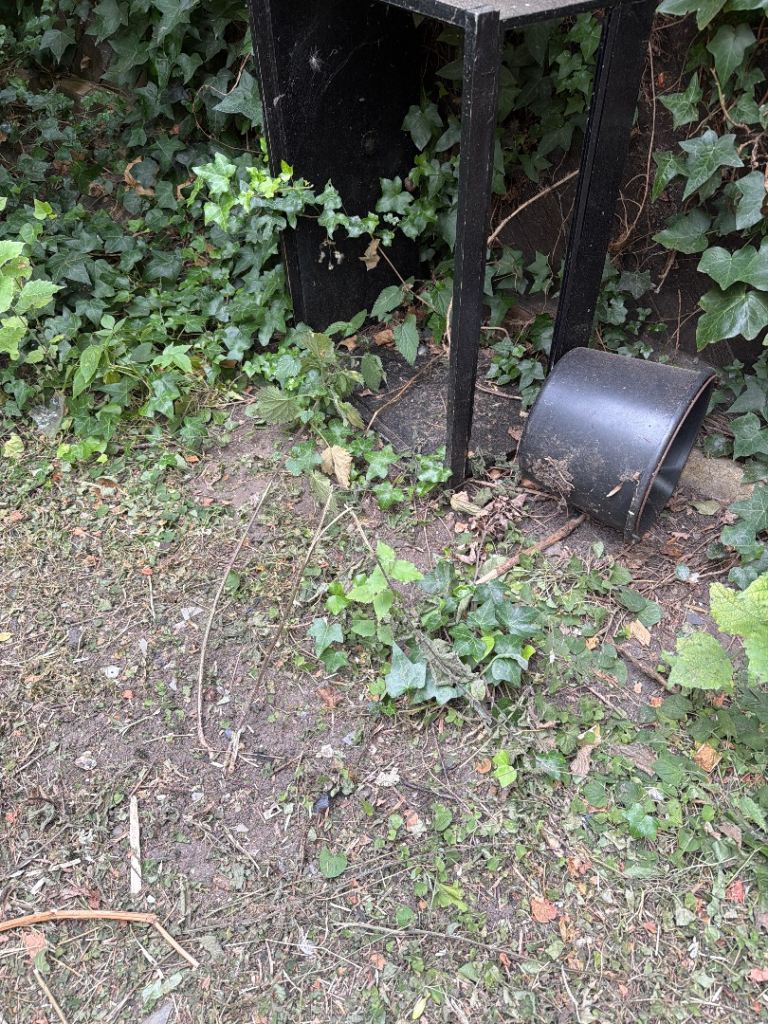 Juwel lido 200 lid for aquarium free to collect