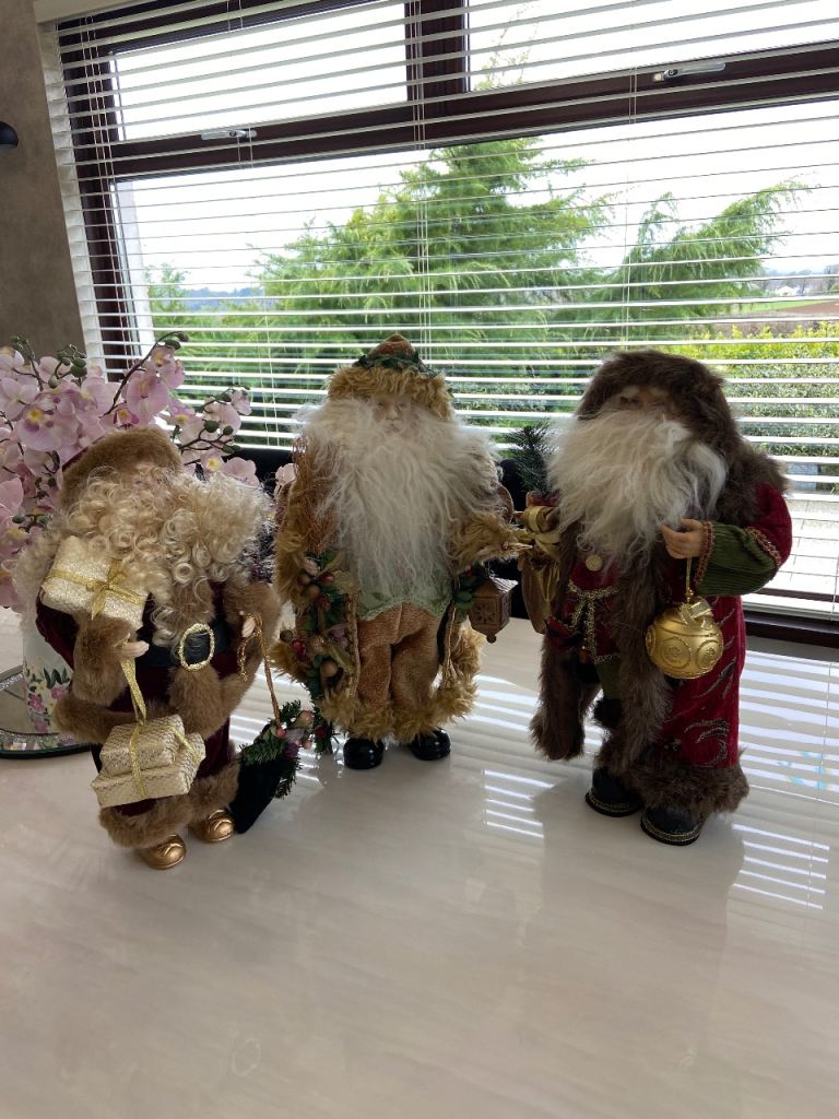 3 Luxurious Santa Clauses - (Can Be Bought Individually) 