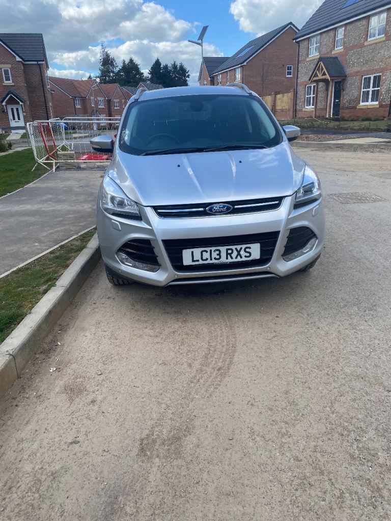 Ford, KUGA, Hatchback, 2013, Semi-Auto, 1997 (cc), 5 doors