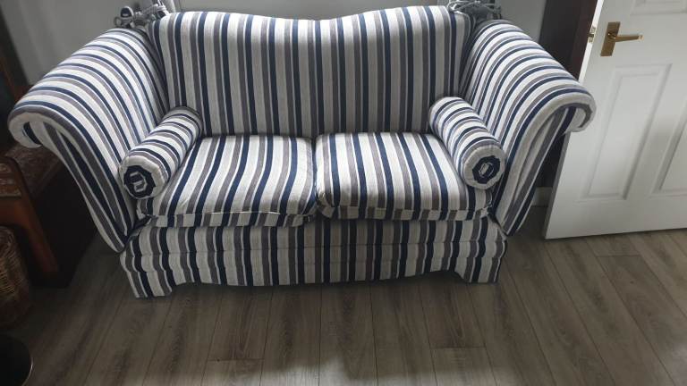 Knole 2-seater Sofa / Day-bed