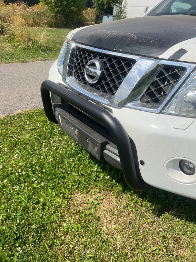 Nissan Navara bullbar