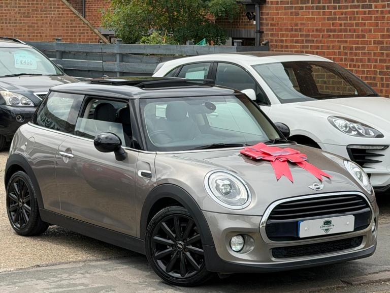 2017 MINI Hatch 1.5 Cooper Auto Euro 6 (s/s) 3dr HATCHBACK Petrol Automatic
