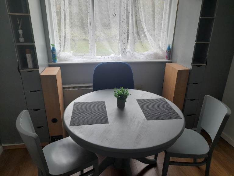 1 Bedroom Apartment, Ground Floor - 10 min walk Walthamstow Central Station