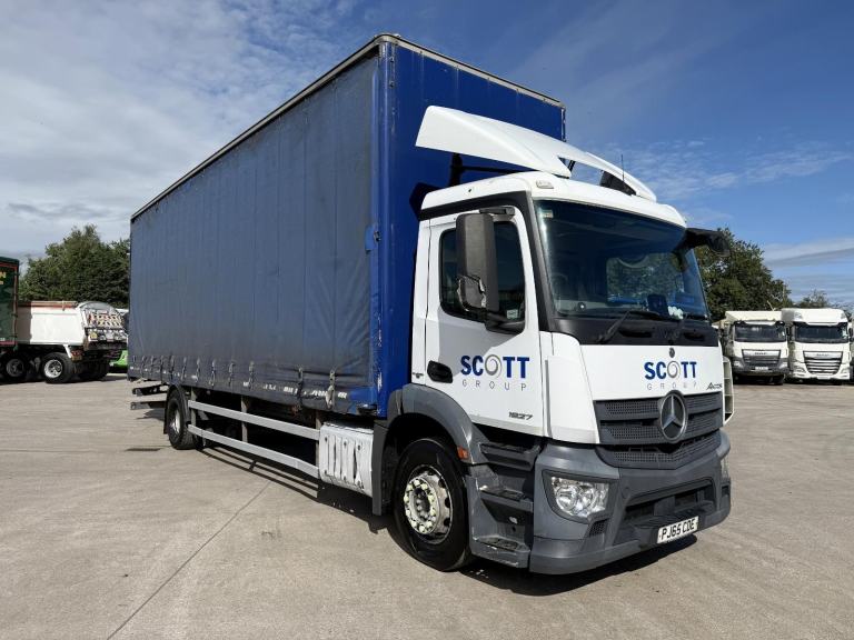 2015 MERCEDES ANTOS 1827 18 TON CURTAIN SIDER 
