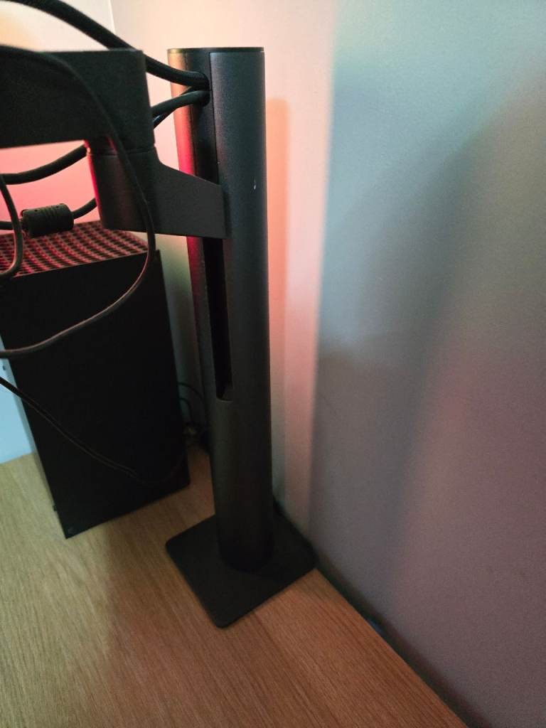 LG UltraFine Monitor 32UN88A, 4k, 60Hz HDR 10,HDMI, Displayport, With Stand