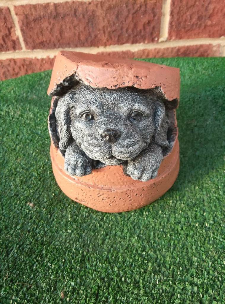 Quality concrete garden painted dog pot ornament 