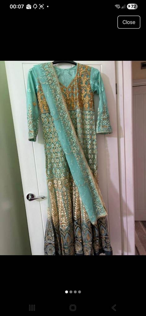 Indian occasion dress with matching scarf 