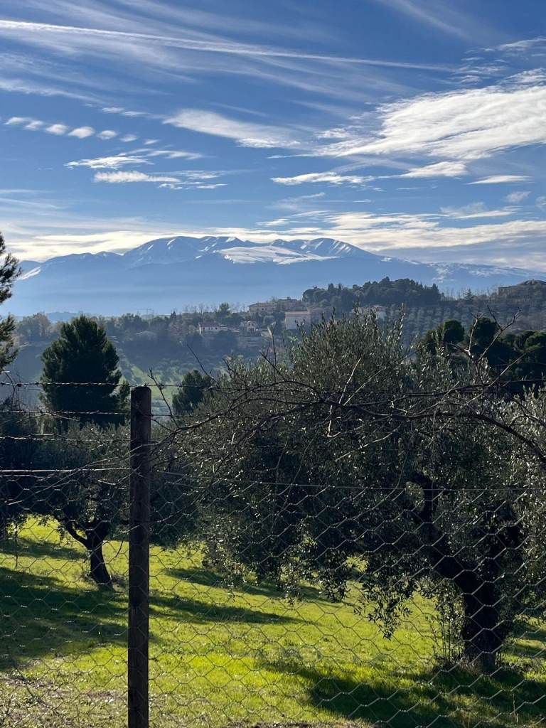 Panoramic land for sale with a building permit in Italy, Chieti (Abruzzo)