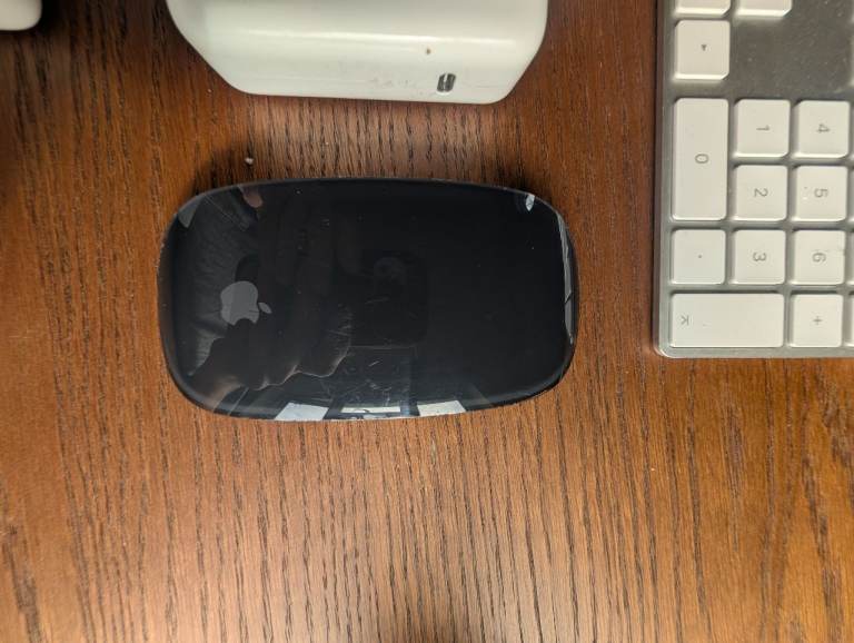 Apple Magic Mouse 2 – Black, Good Condition