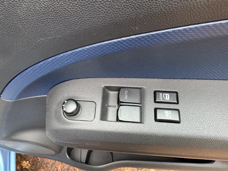 VAUXHALL AGILA 1.2 VVT SE 2014