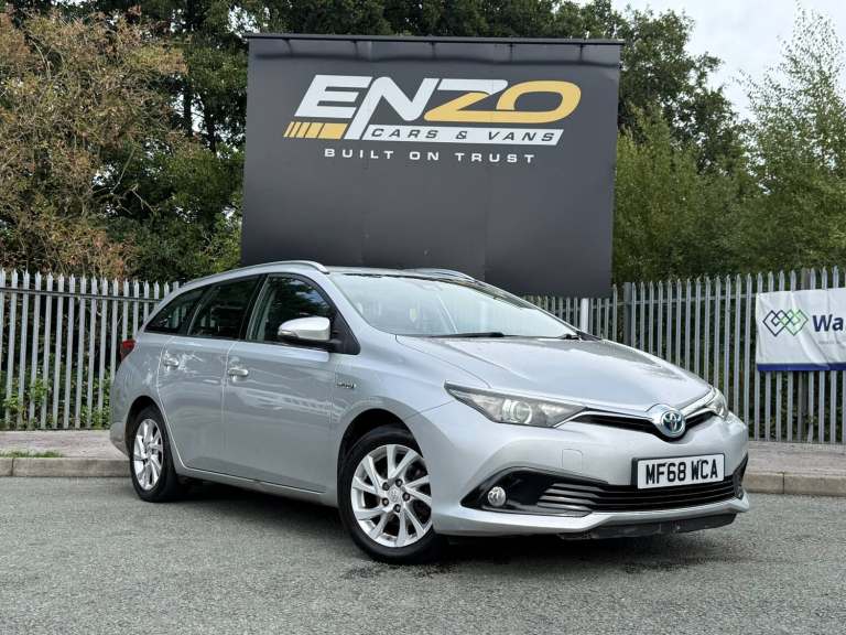 2018 Toyota Auris 1.8 Hybrid Icon Tech TSS 5dr CVT ESTATE Petrol/Electric Hybrid Automatic
