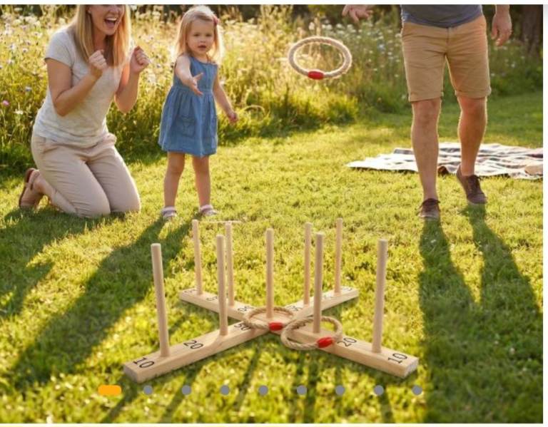 Wooden Quoits Ring Toss Garden Game – Complete Set