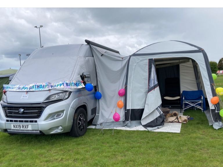 Air awning, drive away, with tunnel