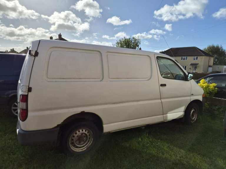 Spares or repairs toyota hiace
