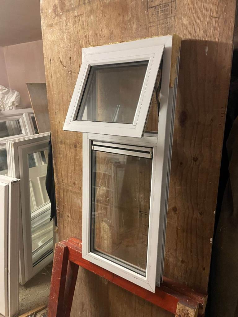 H 98 x W 40 cm - SMALL MODERN ALUMINIUM DOUBLE GLAZED WINDOW - CLEAR GLASS (REF: SJ474) 