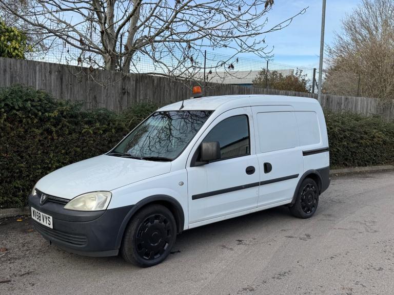 2008 Vauxhall Combo 2000 1.3CDTi 16V Van [75PS] CAR DERIVED VAN Diesel Manual