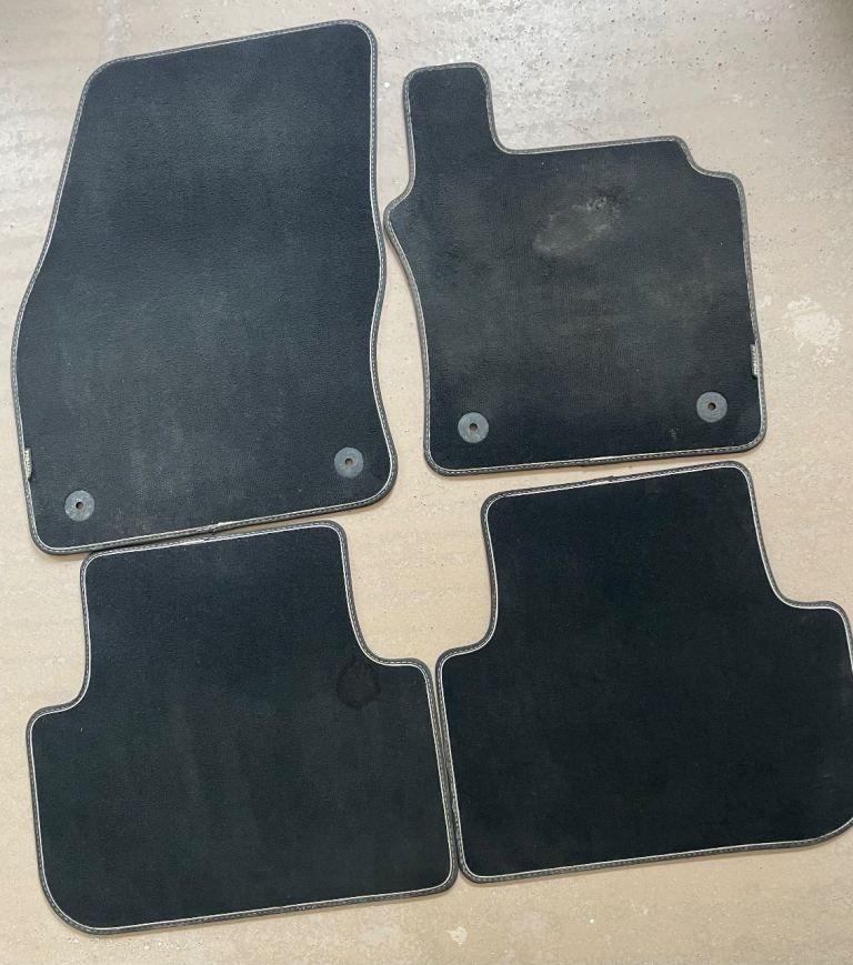 Genuine VW Tiguan Car Mats Set