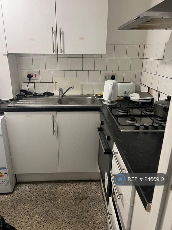 5 bedroom house in Maryland St, London, E15 (5 bed) (#2466910)