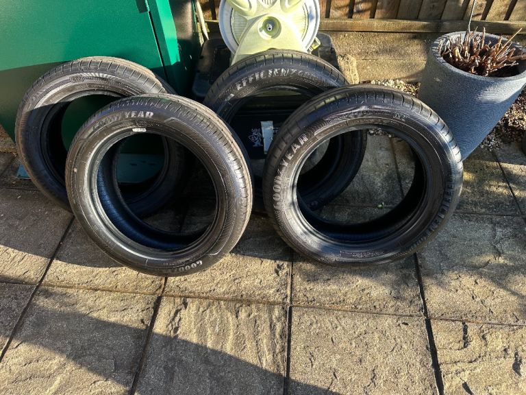 Set of four Goodyear Efficient Grip 195/55R16 tyres.