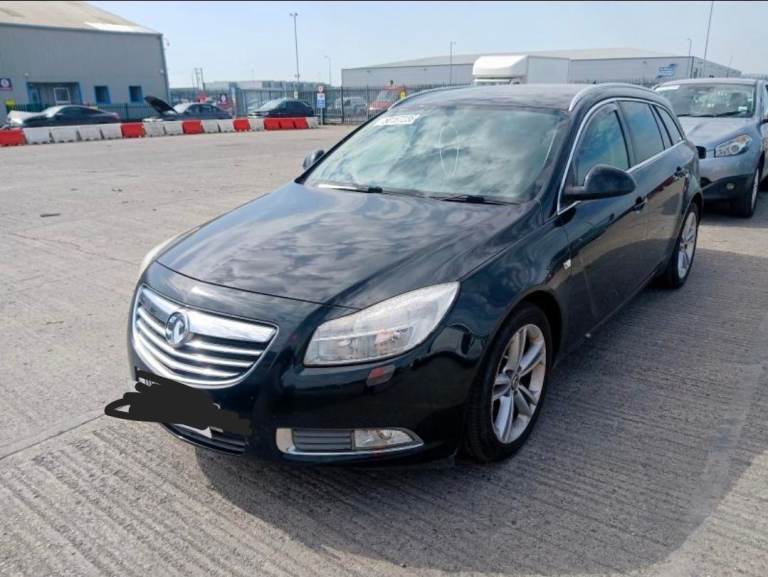 Vauxhall, INSIGNIA, Estate, 2011 (cheap run around)