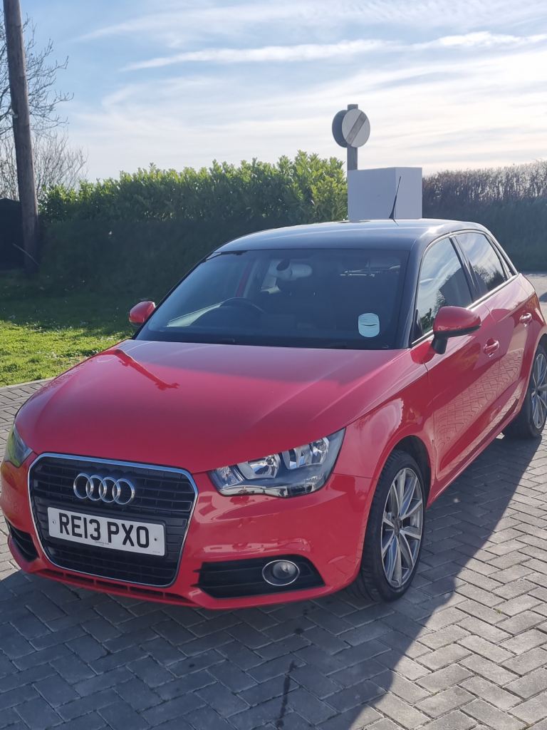 Audi A1 1.4 TFSI Sport Hatchback - excellent condition - new MOT & Service