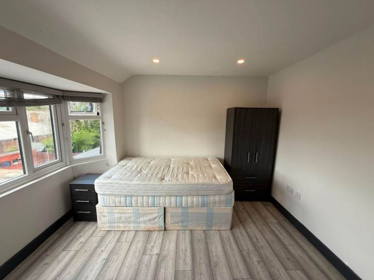 BENEFITS ACCEPTED - Studio Flat Available in Perivale Greenford Ealing UB6