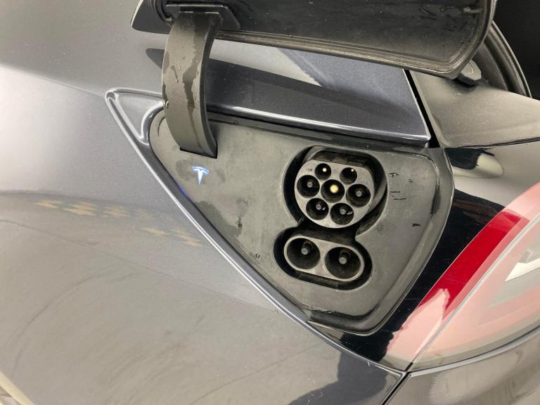 2020 Tesla Model 3 Performance AWD 4dr [Performance Upgrade] Auto SALOON ELECTRIC Automatic