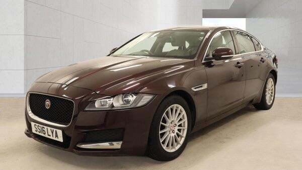 2016 Jaguar XF 2.0d Prestige Auto Euro 6 (s/s) 4dr SALOON Diesel Automatic