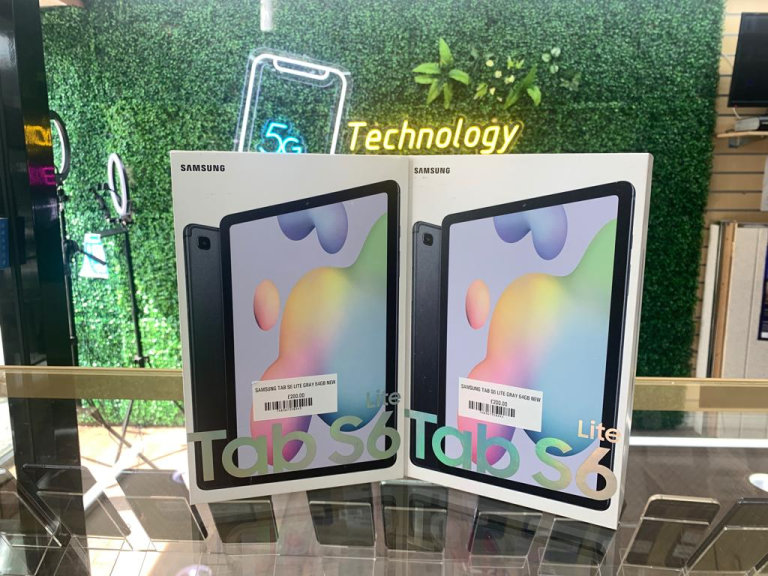 samsung tab s6 lite   £95