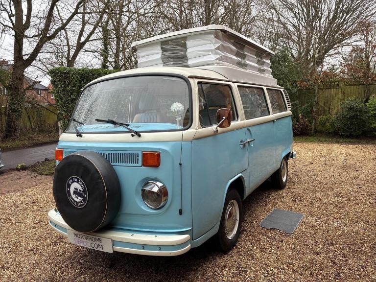 VW T2 BAY WINDOW 4 BELTS 4 BERTH FSH FROM DAY ONE!