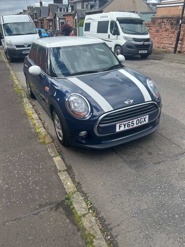 Mini,cooper D Hatchback, 2015, Manual, 1496 (cc), 5 doors