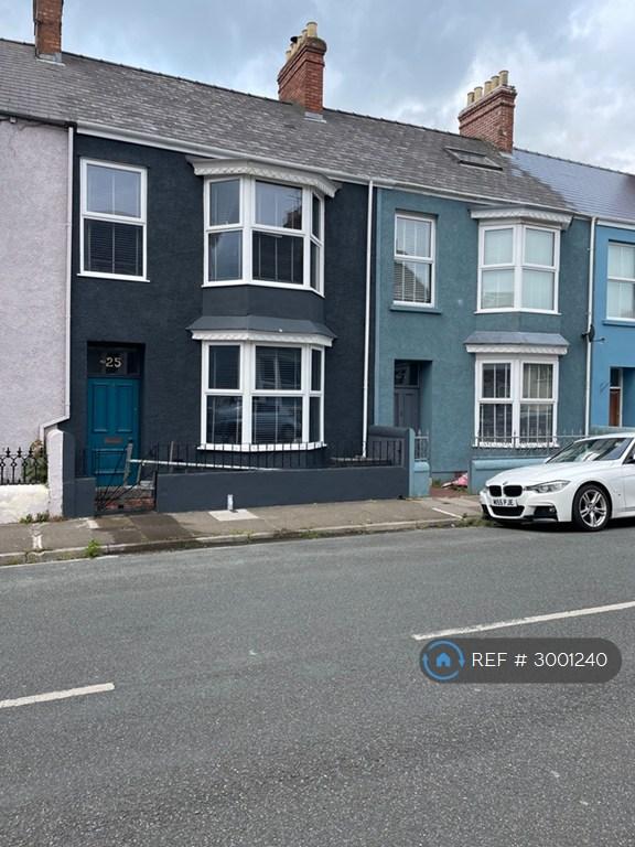 4 bedroom house in Hawkstone Road, Pembroke Dock, SA72 (4 bed) (#3001240)