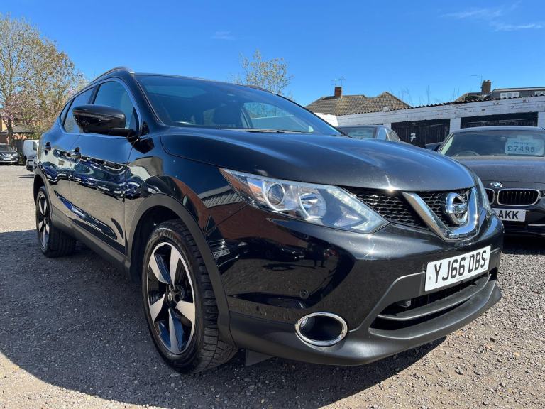 2017 Nissan Qashqai 1.5 dCi N-Vision 2WD Euro 6 (s/s) 5dr HATCHBACK Diesel Manual