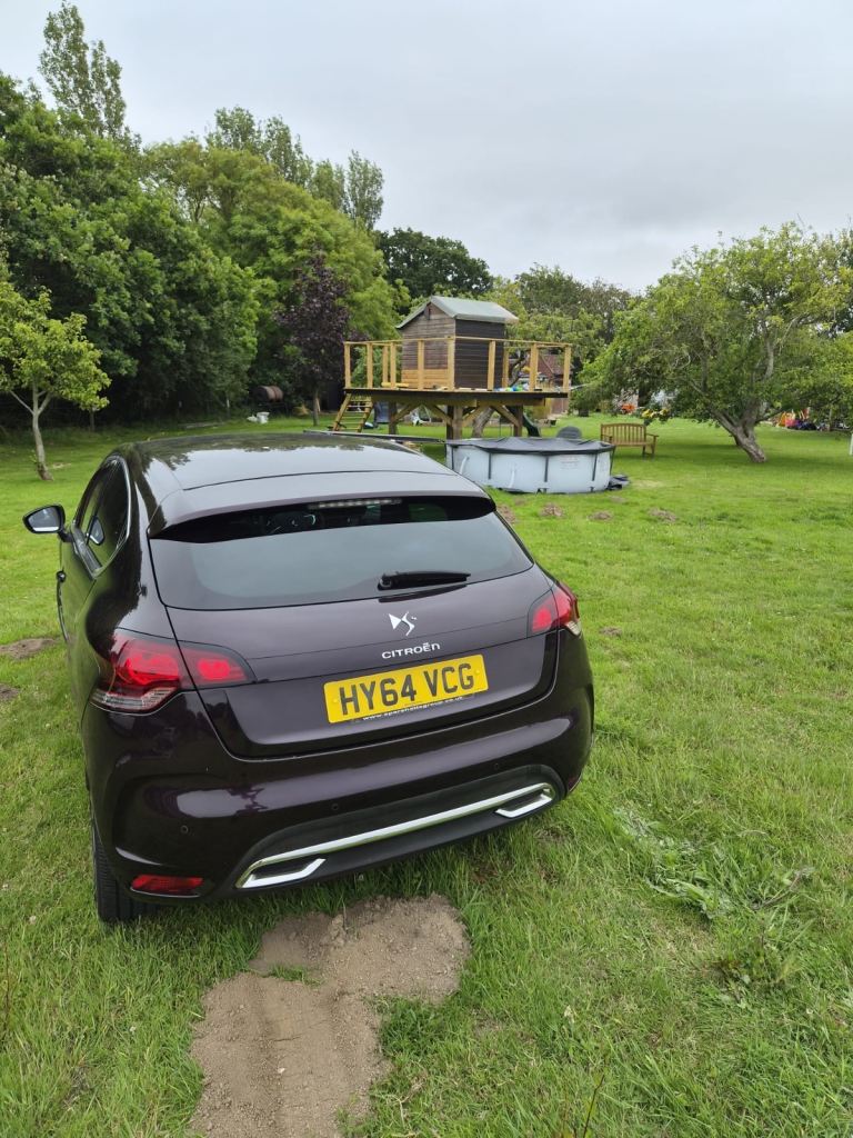 Citroen, DS4, Hatchback, 2014, Manual, 1560 (cc), 5 doors